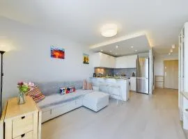 Przytulny Apartament z Parkingiem Gdynia Pogórze by Noclegi Renters