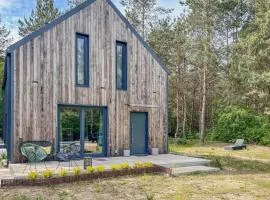 Cozy Home In Jamielnik With Wifi