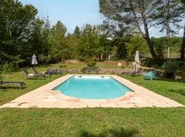 Maison Marvic, Studio dans les pins