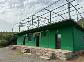 Camping Lisna, hotel v destinaci Vau i Dejës
