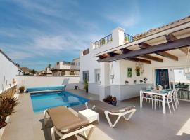 Villa Caballa H-Murcia Holiday Rentals Property, atostogų namelis mieste Roldán
