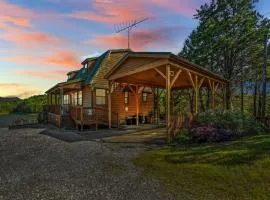 Lakefront Retreat With Mountain Views, Private Boat Launch And Dock