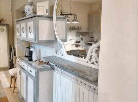 2 bedrooms apartement with furnished garden and wifi at Coppe, דירה בCoppe
