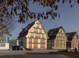 Blattenheimat6 - im traditionellen Appenzeller Haus, хотел в Апенцел