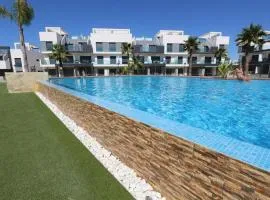 'Nº85' Oasis Beach X - Holiday Apartment