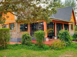 The Orange Cottage, cabaña o casa de campo en Nyeri
