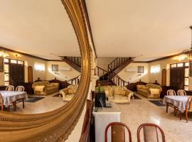 Szenti Vend&eacute;gh&aacute;z