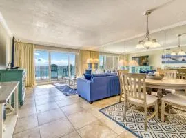 Beach House Condominiums B404 - Beachfront with Pool, WiFi, & Beach Service