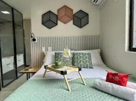 (108) Studio moderno - Perto da Praia