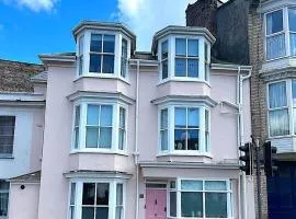 One Sandringham - Boutique Seaside Home in Ilfracombe