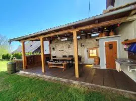 MaLu vintage house with garden