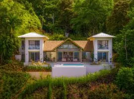 Casa Frenchie Luxury Oceanview Jungle Villa for 12 people
