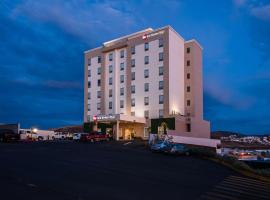 Best Western Plus Chihuahua Juventud、チワワにあるGeneral Roberto Fierro Villalobos International Airport - CUUの周辺ホテル