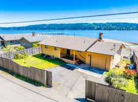 Waterfront Retreat, Relaxation, Fun in Hood Canal, cottage in Hoodsport