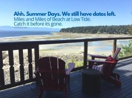 The Beach House Texada - Waterfront Cabin, hotel cerca de Isla de Hornby, Gillies Bay