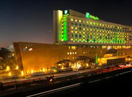 Holiday Inn Chennai OMR IT Expressway, an IHG Hotel โรงแรมใกล้ สวนเทคโนโลยีทิเดล ในเชนไน