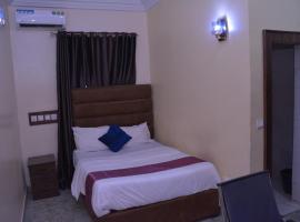Konklave Inn and Apartment, hotel cerca de Aeropuerto Internacional Nnamdi Azikiwe - ABV, Abuja