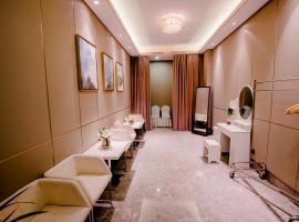Holiday Inn Express Yinchuan Downtown by IHG, hotel sa Yinchuan