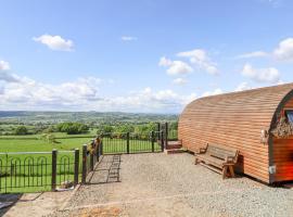 Sunset Pod, hotel with parking in Shrewsbury