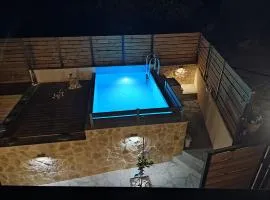Kamara village house with private pool