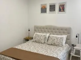 GlamByAJ with free parking and Netflix