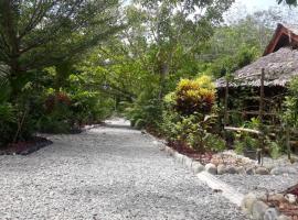 Magpie homestay, hytte i Bukit Lawang
