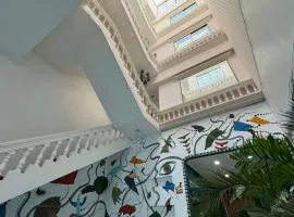 Sunset Tower Homestay
