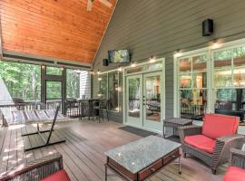 Stars Align Cottage - Relaxing Hot Tub Comfy Outdoor Seating More, hotel with parking in Afton