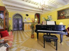 Antica Dimora Patrizia, bed and breakfast en Montecarlo