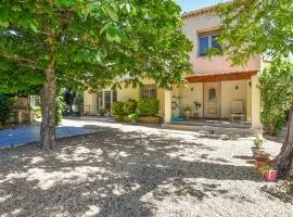 Gorgeous Home In Sorgues With Wifi