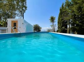 Oceana view private pool & sauna & Netflix room, viešbutis Malagoje