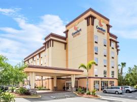 Comfort Suites Orlando Airport, hotel berdekatan Lapangan Terbang Antarabangsa Orlando - MCO, Orlando