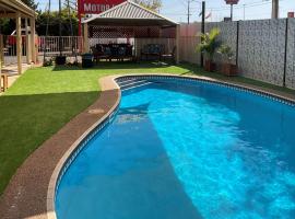 Shearing Shed Motor Inn, hôtel à Dubbo