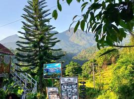 Blue Mountain Cottage, hotel em Senaru