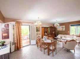 Peaceful Villa Alexandra