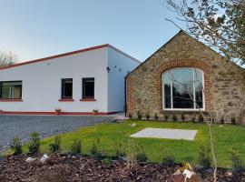 The Haggard Self Catering Accommodation, cabaña o casa de campo en Castleblayney