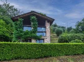 Holiday Home Podere Piastriccio-Casa di Vetro by Interhome
