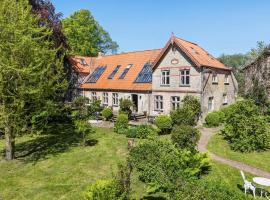 Cozy Home In Sønderborg With Kitchen, hotel v destinaci Sønderborg