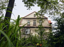 29 Avenue Apartments