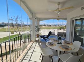 Stunning modern apartment at La Torre Golf Resort - MO6212LT, hotell i Los Tomases