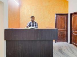 Hotel Dev Guest House Howrah Kolkatav - Excellent Stay with Family, Parking Facilities, hotel sa Hāora