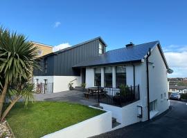 Beach Haven B&B, feriebolig ved stranden i Tramore