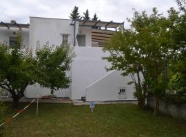 Summer House with sea view and garden