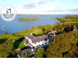 Heaven's Cottage on Corrib, počitniška hiška v mestu Oughterard