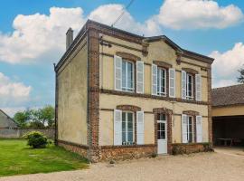 Gîte Crucey-Villages, 4 pièces, 6 personnes - FR-1-581-135, hotel con estacionamiento en Vitray-sous-Brézolles