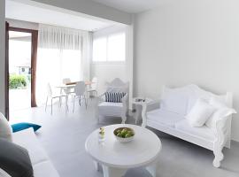 Granari Blue Salt Luxury Living, hotel in Psakoudia