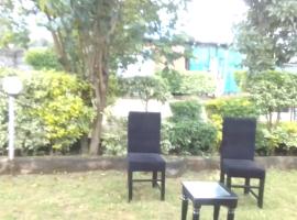 Wamuthere Gardens, place to stay in Rutara