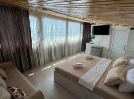 Tskhumi Apartment