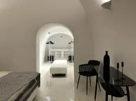 Exquisite Santorini Villa Villa Kamelot 3 Bedrooms Spectacular Aegean Sea Views Private Outdoor Hot Tub Imerovigli