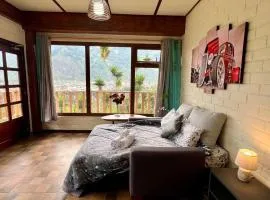 Luxury apartment with balcony & magnificent view